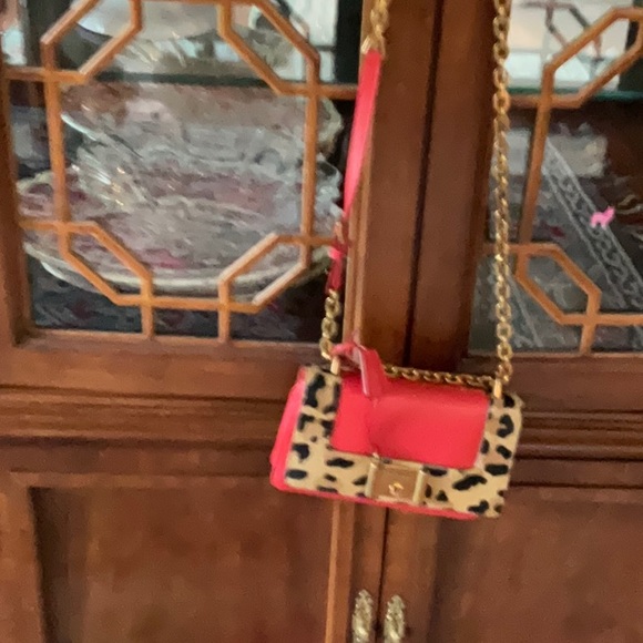 Prada shoulder crossbody leopard trim with key inc.red - Picture 6 of 7